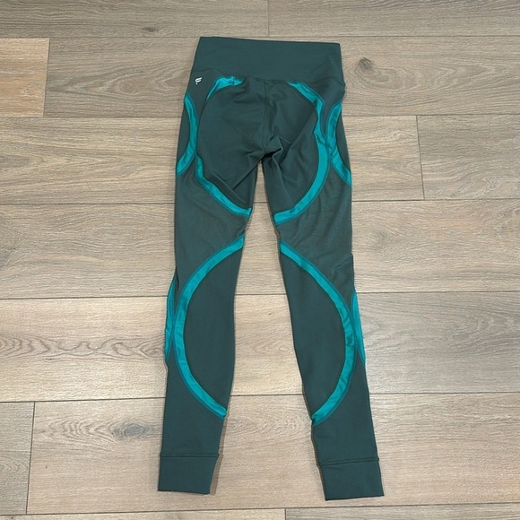 FABLETICS Sycamore Ivy Shine Define PowerHold High Waist Active Leggings Size S - Picture 3 of 13